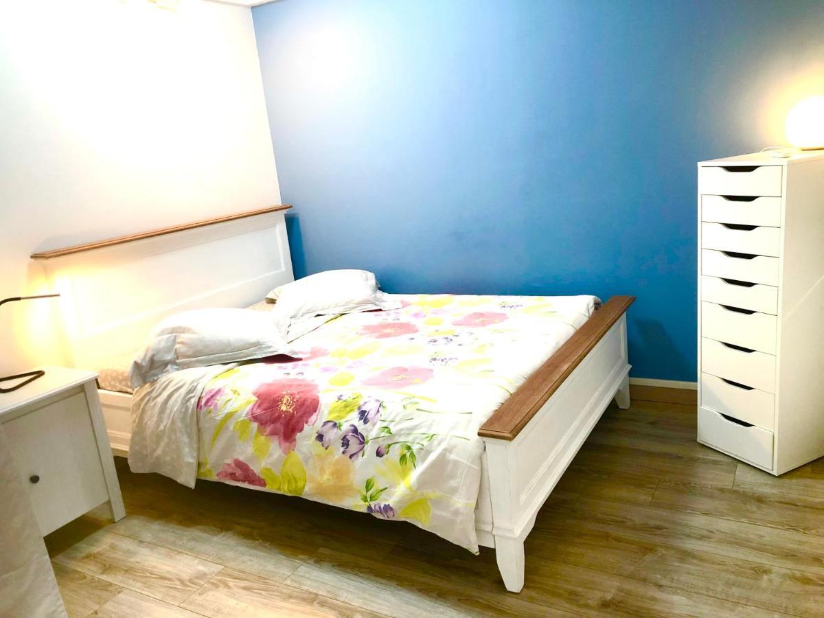 Bedinreims "Burgundy Bottle" 110M2 Exceptional, 4 Chambres Doubles, 2 Bain, Free Park & Wifi, Tout Equipe Екстериор снимка