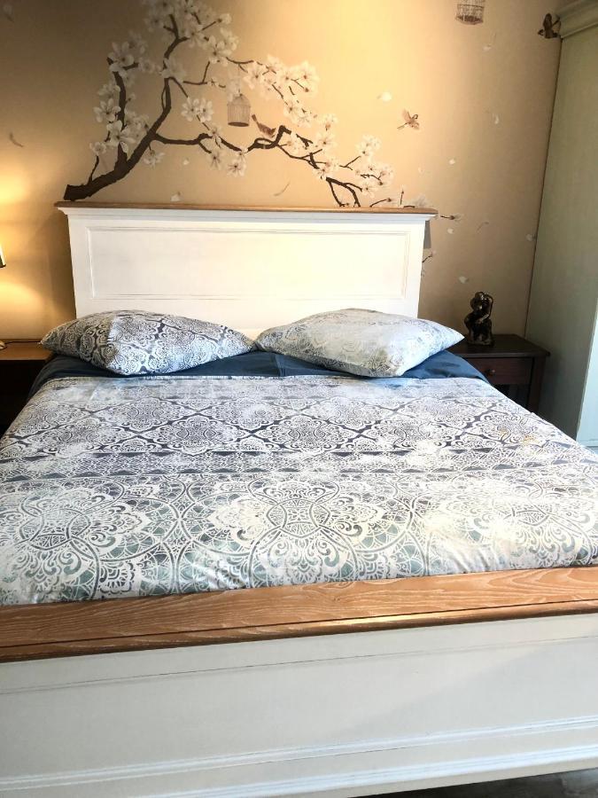 Bedinreims "Burgundy Bottle" 110M2 Exceptional, 4 Chambres Doubles, 2 Bain, Free Park & Wifi, Tout Equipe Екстериор снимка