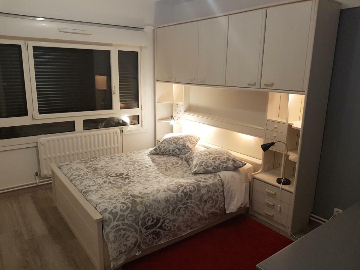 Bedinreims "Burgundy Bottle" 110M2 Exceptional, 4 Chambres Doubles, 2 Bain, Free Park & Wifi, Tout Equipe Екстериор снимка